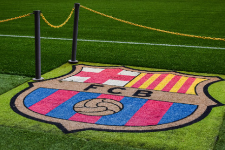Katalánské derby v plamenech Analýza střetů a kontroverzí při titulu Barcelony