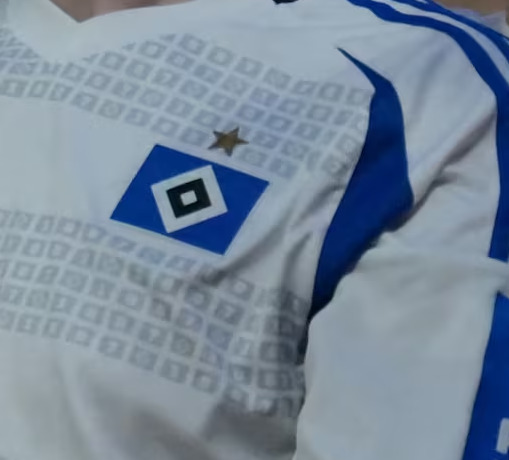 HSV móda pro každodenní život Jak spojit pohodlí a fanouškovský duch